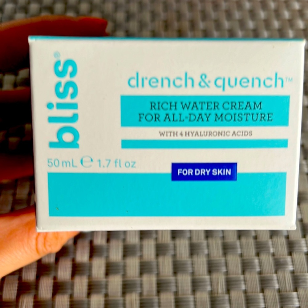 bliss drench & quench rich water cream for all-day moisture